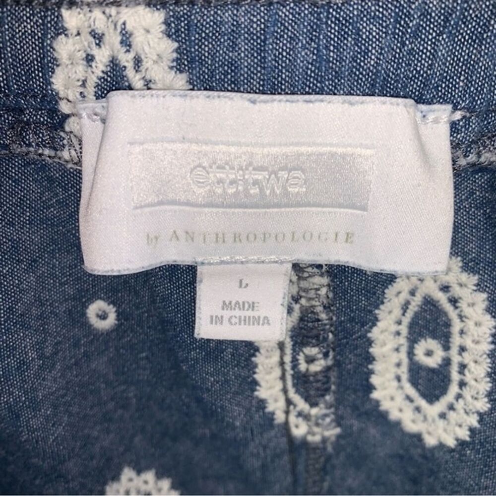 Anthropologie Boho Blue Eyelet Chambray Shorts Womens Large Fall Beach Preppy - Picture 9 of 10